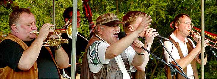 Lety27.9.03-002.jpg(31 kb)
