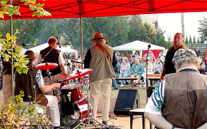 Lety27.9.03-003.jpg(54 kb)