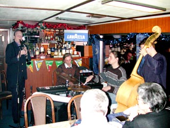 Bobby Gordon, Ji Kadlus jr., Martin Hloek a Theo Kmpfer